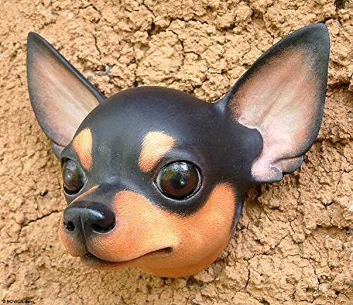 NOVİCA Dekoratif Hayvan Temalı Albesia Ahşap Maske, Kahverengi, Cesur Siyah Chihuahua'
